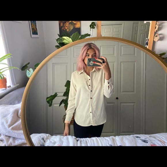 Tops - Vintage Vibe Corduroy Button-up.